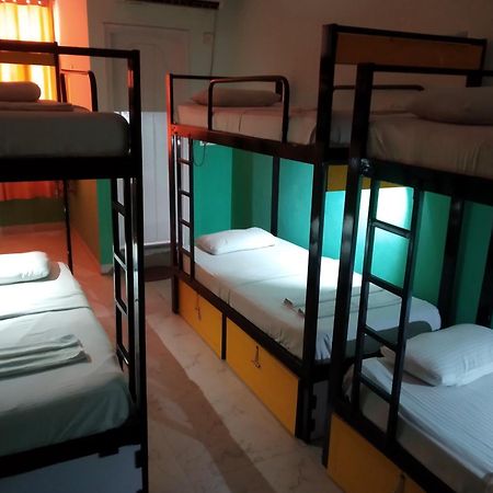 Kings Gate Airport Transit Hotel Katunayaka Extérieur photo