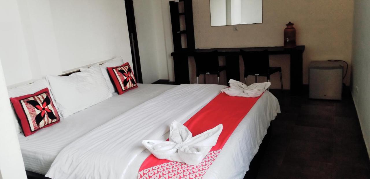 Kings Gate Airport Transit Hotel Katunayaka Extérieur photo