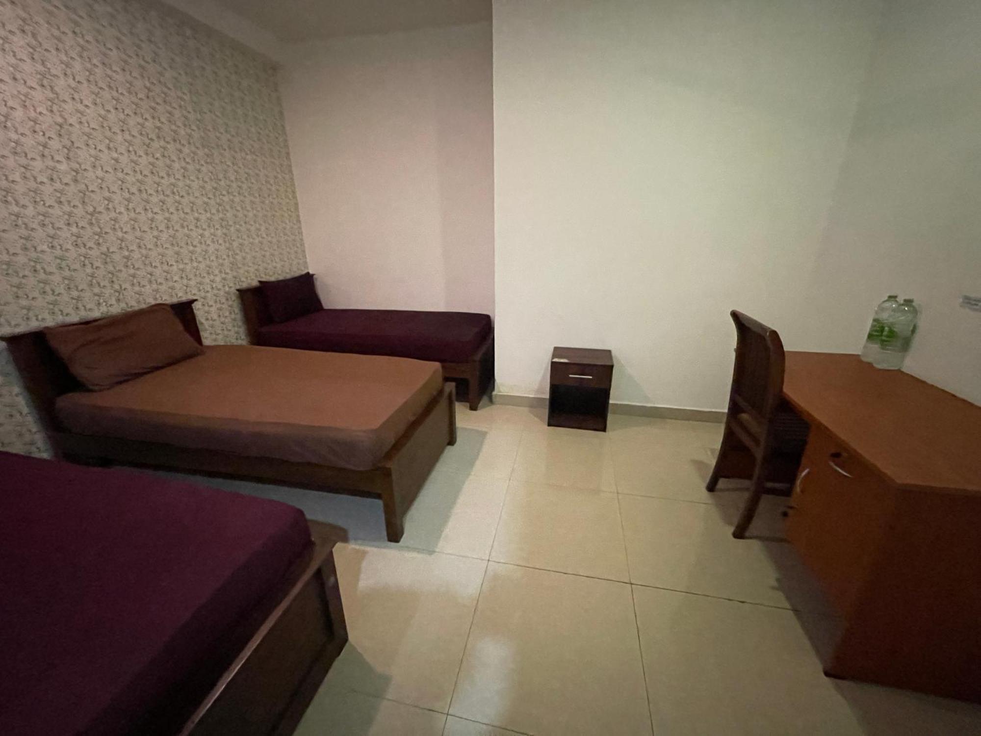 Kings Gate Airport Transit Hotel Katunayaka Extérieur photo