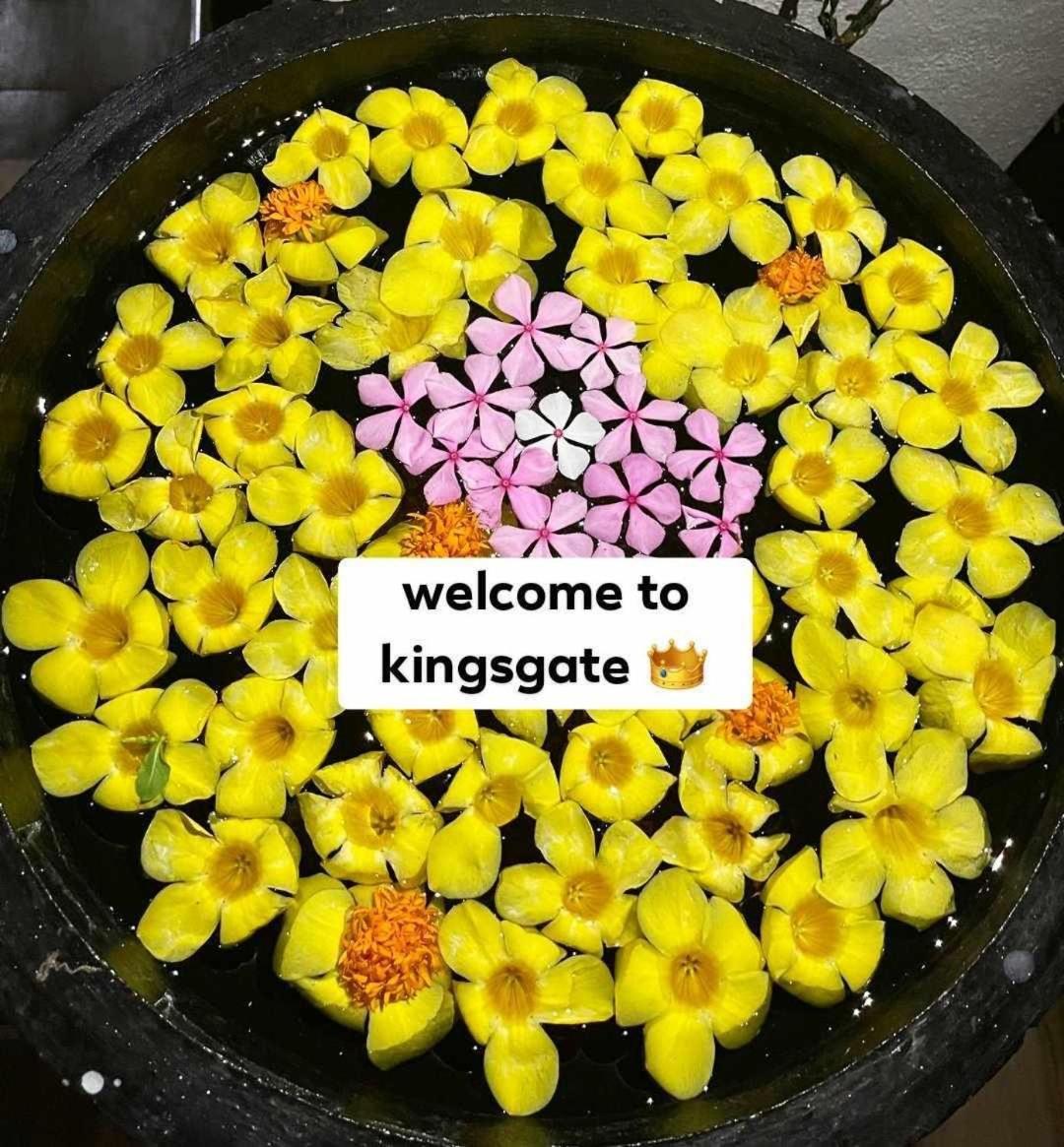 Kings Gate Airport Transit Hotel Katunayaka Extérieur photo